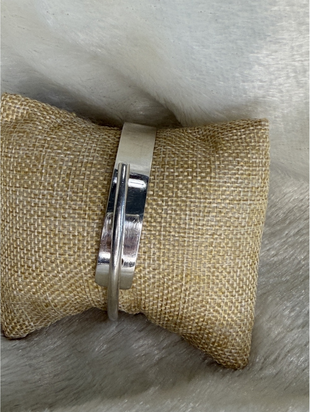 SILPADA B0831 RARE VINTAGE STERLING SILVER ASYMMETRICAL BANGLE BRACELET